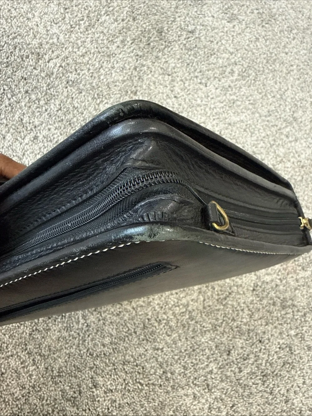 Vintage Franklin Covey Full Grain Leather Black Zip Around Planner 7 Ring Binder